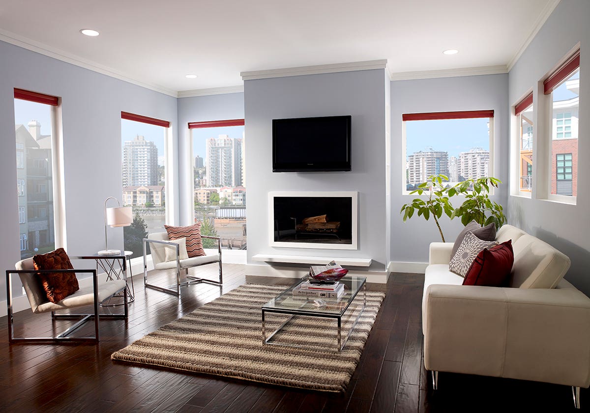 Stylish Family Room with Fully Open Light Filtering Honeycomb Shades